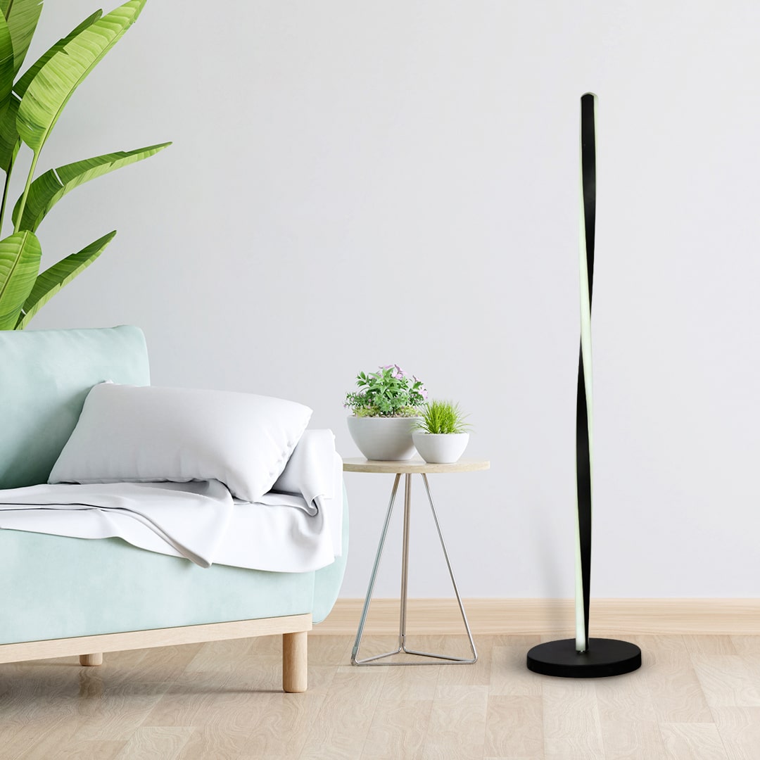 آباژور کنار سالنی مدرن