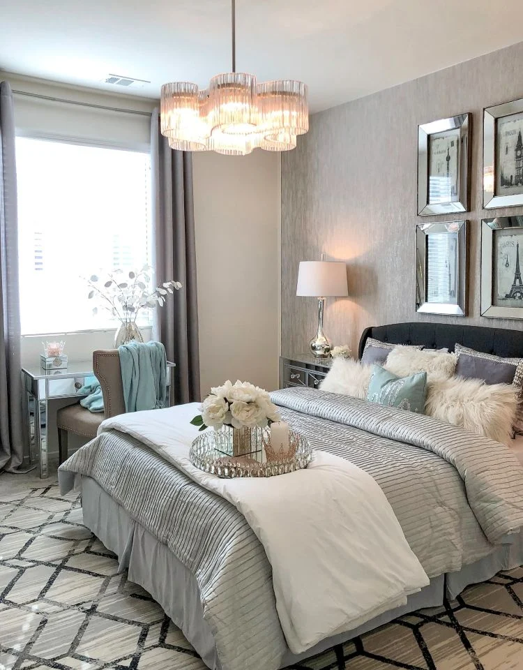 ترکیب لوستر با آباژور و چراغ دیواری